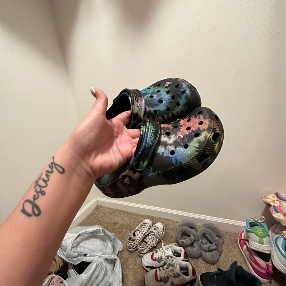 Crocs